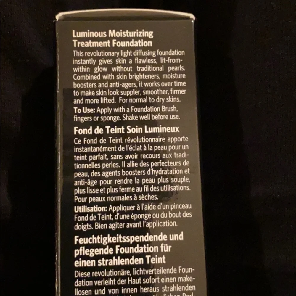 Bobbi Brown available sale